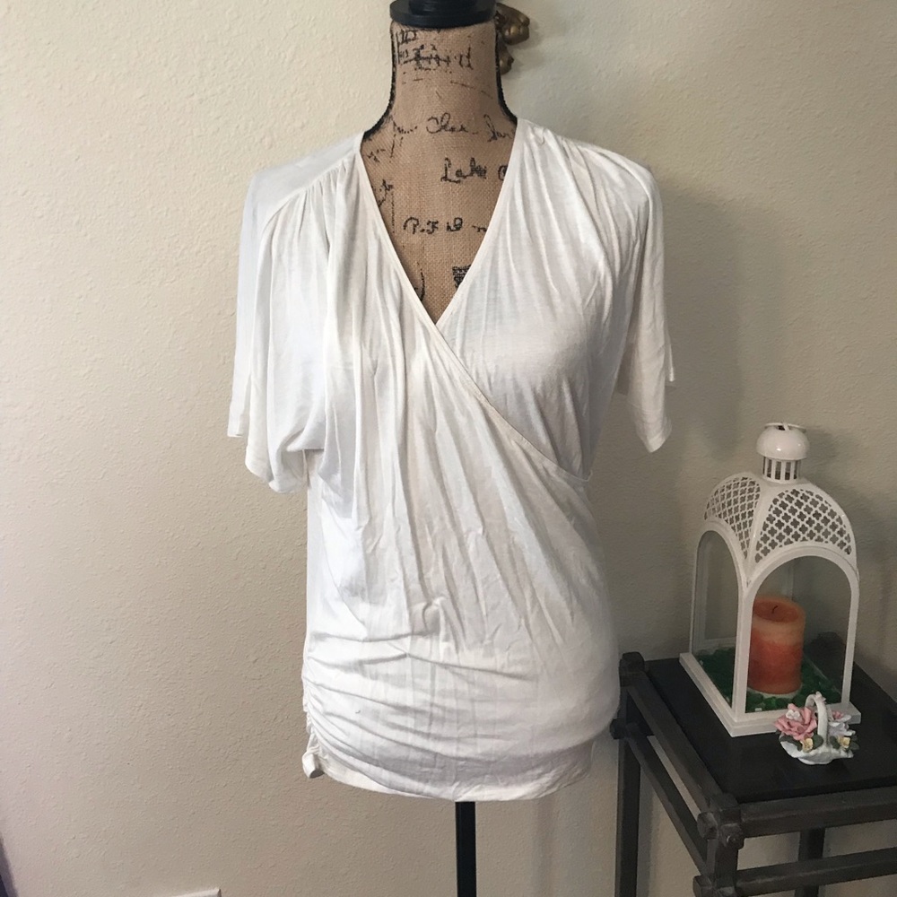 🌹White Tee🌹